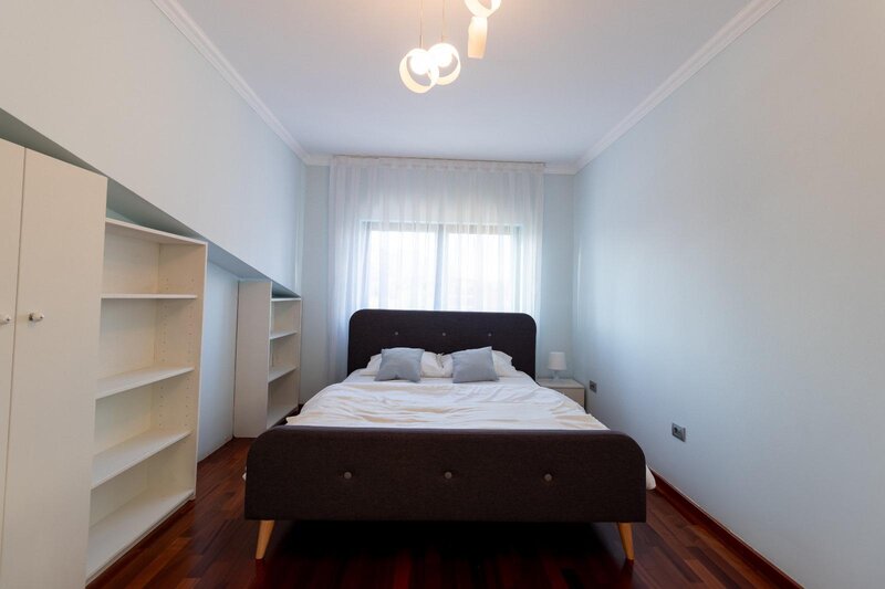 Vedere Lac Floreasca, 2014 Penthaus 3 Camere 180 mp 2 Bai, Parcare Subteran