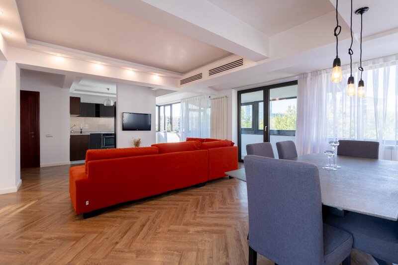 Vedere Lac Floreasca, 2014 Penthaus 3 Camere 180 mp 2 Bai, Parcare Subteran