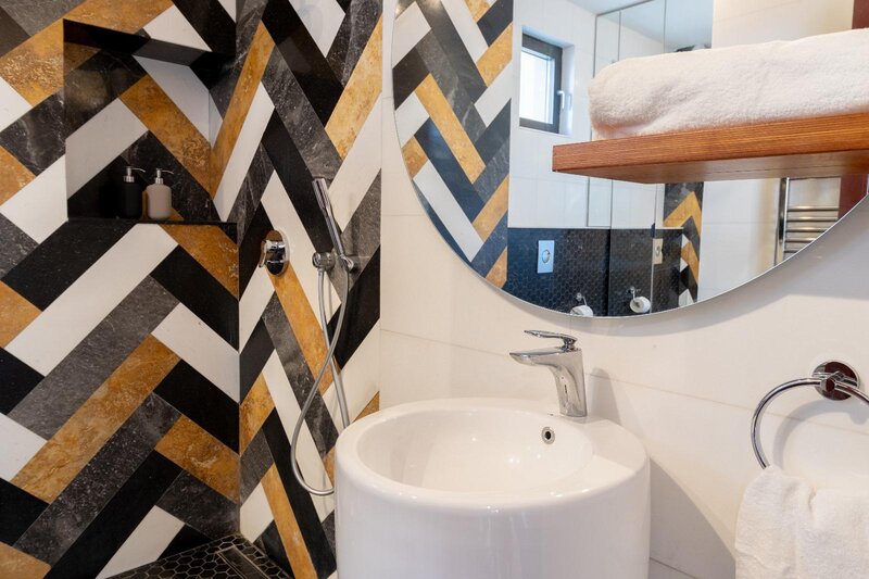 Vedere Lac Floreasca, 2014 Penthaus 3 Camere 180 mp 2 Bai, Parcare Subteran